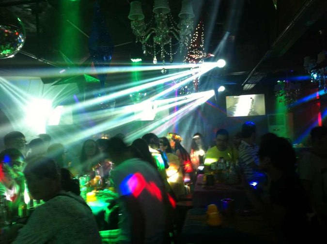 原始部落酒吧