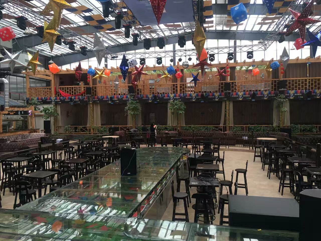 常德思雅园大型演艺酒吧
