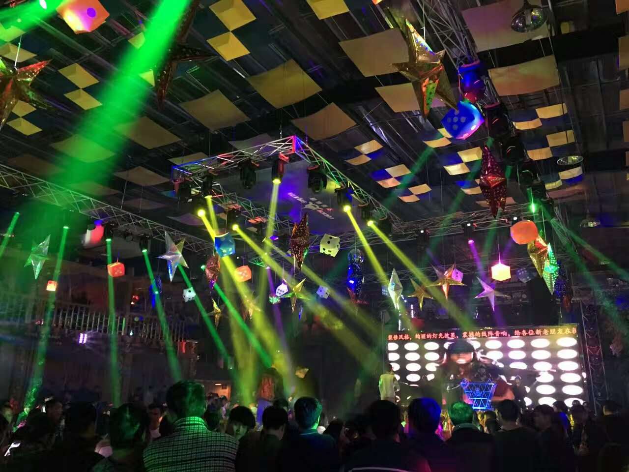 常德思雅园大型演艺酒吧